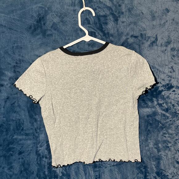 Forever 21 Gray Mad Cool Fresh Womans Short Sleeve blouse shirt Size Medium - Picture 3 of 6